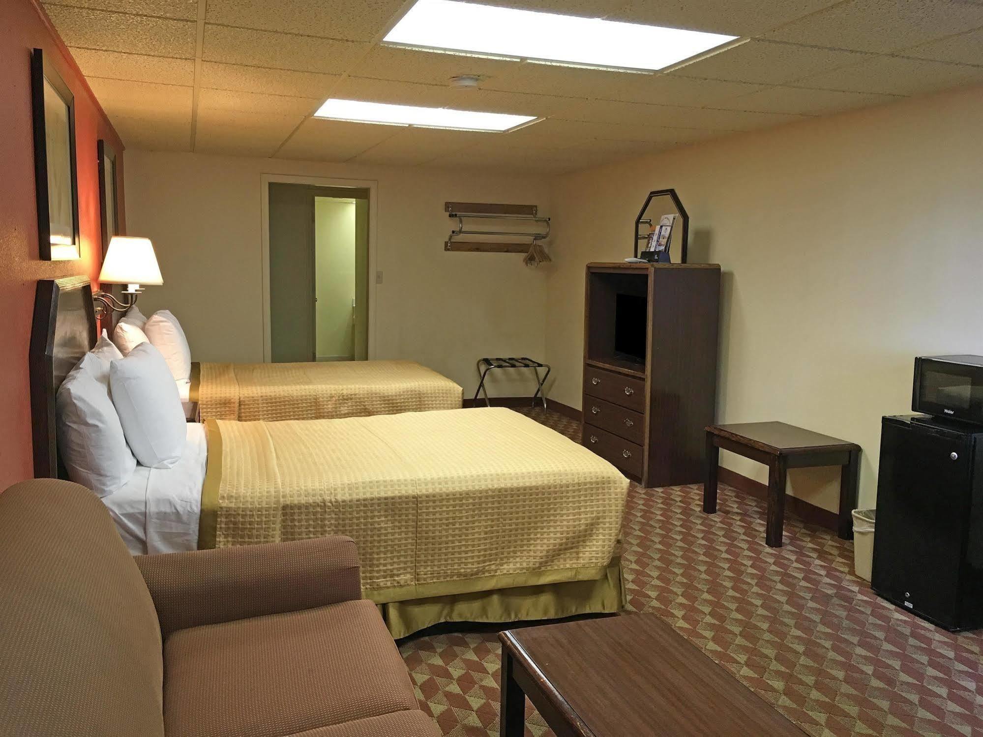Executive Inn & Suites Prescott Екстер'єр фото