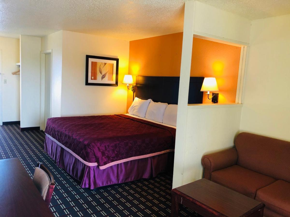 Executive Inn & Suites Prescott Екстер'єр фото